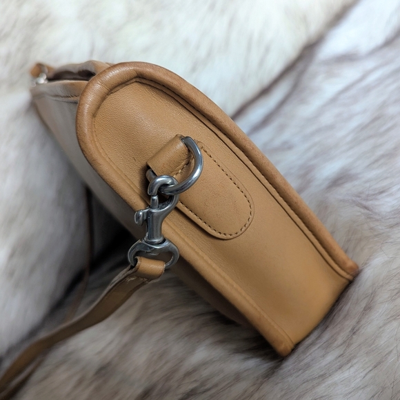 Vintage Coach Basic Bag Style #9544 Costa Rica 1992 - Picture 6 of 15